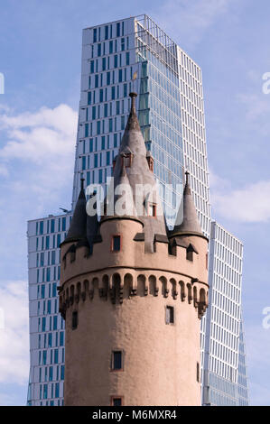 Nextower und Eschenheimer Turm, Frankfurt, Hessen, Deutschland, Europa Stockfoto