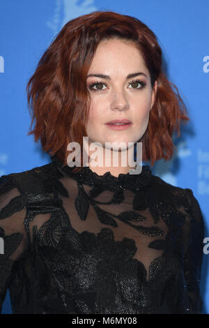 Sarah Greene besucht die 68. Berlinale Internationale Filmfestspiele Berlin photocall Schwarz 47 in Berlin. 16. Februar 2018 © Paul Treadway Stockfoto