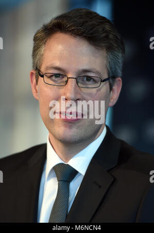 05 März 2018, Deutschland, München: Markus Blume, künftige Christlich Soziale Union (CSU) Generalsekretär, besucht eine Pressekonferenz nach einer Vorstandssitzung der CSU. Foto: Andreas Gebert/dpa Stockfoto