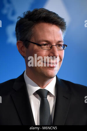 05 März 2018, Deutschland, München: Markus Blume, künftige Christlich Soziale Union (CSU) Generalsekretär, besucht eine Pressekonferenz nach einer Vorstandssitzung der CSU. Foto: Andreas Gebert/dpa Stockfoto