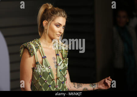 Paris Jackson an die 2018 Vanity Fair Oscar Partei gehostet von radhika Jones an Wallis Annenberg Center für Darstellende Künste am 4. März in Beverly Hills, Kalifornien 2018. | Verwendung weltweit Stockfoto
