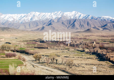 Luftbild von kleinen Dörfern zwischen Ghazni und Kabul in Afghanistan Stockfoto