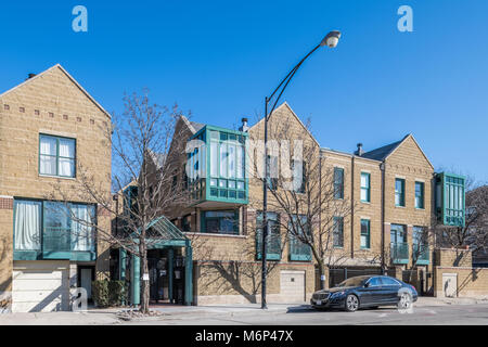 Post-modernistische Apartmentanlage in der Altstadt Nachbarschaft Stockfoto