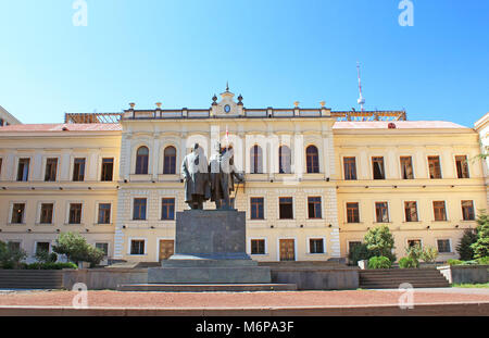 Tiflis, Georgien - 30. SEPTEMBER 2010: Parlament Gebäude am Rustaweli Boulevard in Tiflis, Georgien Stockfoto