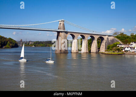 Menai Suspension Bridge [ von Bangor Seite] Britannia Bridge über Wales Stockfoto