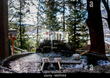 Fuji-san und Chureito Pagode im Winter, Yamanashi, Japan Stockfoto