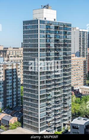 Luftaufnahme von Hochhaus Condominiums in der Lakeview Nachbarschaft Stockfoto