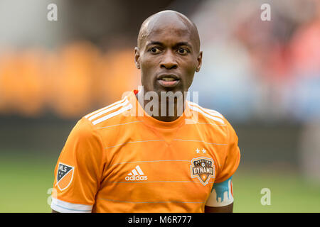 Houston, TX, USA. 3 Mär, 2018. Houston Dynamo Verteidiger DaMarcus Beasley (7) Während einer MLS Fußball Match zwischen dem Houston Dynamo und Atlanta United FC bei BBVA Compass Stadion in Houston, TX. Der Dynamo gewann 4-0. Trask Smith/CSM/Alamy leben Nachrichten Stockfoto