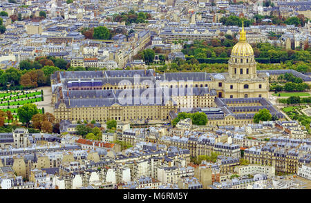 Les Invalides Kirche und Museum von Eiffelturm, Paris Stockfoto