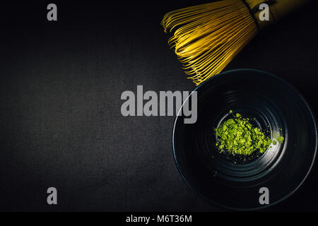 Japanische Matcha Grüntee Hintergrund von oben Ansicht mit kopieren. Stockfoto