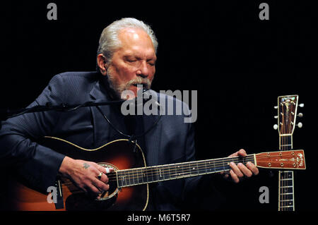 Februar 28, 2018 - Melbourne, Florida, United States - Jorma Kaukonen, einer amerikanischen Blues, Folk und Rock Gitarrist, führt am 28. Februar 2018 in Stockfoto