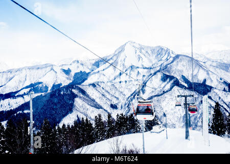 Ansicht um im Gala Yuzawa, Skyline, Japan. Stockfoto