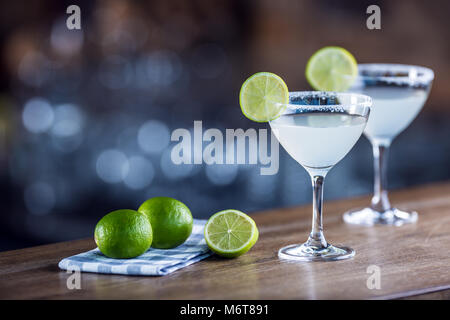 Margarita. Margatita alkoholfreien Cocktail Drink auf barcounter im Pub oder Restaurant. Stockfoto