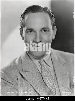 Fredric März, Kopf und Schultern Werbung Portrait, MGM, 1932 Stockfoto