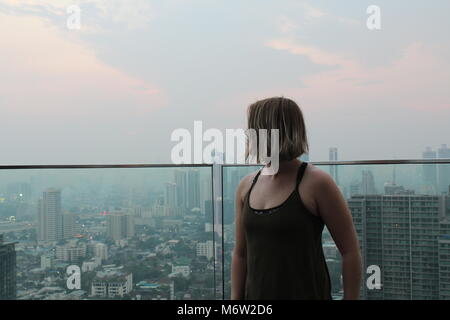 Vögel Auge Ansicht auf die Skyline von Bangkok, Thailand. Stockfoto