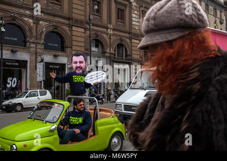 Eine gefälschte Matteo Salvini fordert, die Abstimmung zu "Südländer" in Palermo: Ist die Avaaz Flash Mob in den Wahlen im März 4, 2018. Stockfoto