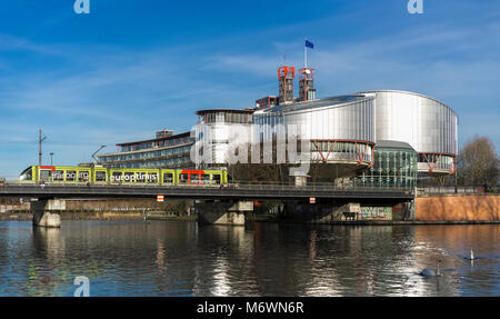 Gebäude des Europäischen Gerichtshofs für Menschenrechte in Straßburg, Frankreich. Stockfoto