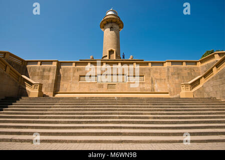 Horizontale Ansicht der Galle Buck Leuchtturm jetzt ungenutzt durch den Colombo Port City Projekt, der AKP-Binnenstaaten, Sri Lanka. Stockfoto