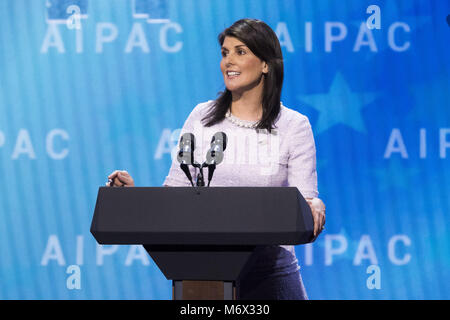 Washington, DC, USA. 5 Mär, 2018. NIKKi HALEY, Botschafter der Vereinigten Staaten bei den Vereinten Nationen, in einer Rede vor der AIPAC (American Israel Public Affairs Committee) Policy Conference am Walter E. Washington Convention Center in Washington, DC am 5. März 2018 Credit: Michael Brochstein/ZUMA Draht/Alamy leben Nachrichten Stockfoto