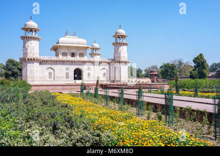 Grabmal des I'Timad ud-Daulah, Baby Taj in Agra, Indien Stockfoto