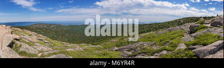 Panoramablick vom Cadillac Mountain in Acadia National Park in Maine in den Vereinigten Staaten. Stockfoto