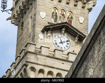 Detail der Rathaus Palazzo Pubblico in San Marino Stockfoto