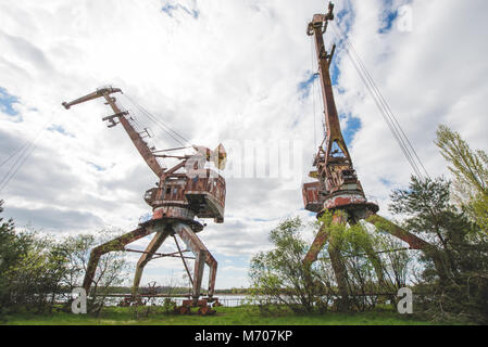 Ukraine, Tschernobyl: zurueckgelassenen Fahrzeuge, Häuser und Orte aus der Sperrzone von Tschernobyl evakuiert. Foto: Alessandro Bosio Stockfoto