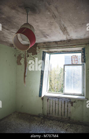 Ukraine, Tschernobyl: zurueckgelassenen Fahrzeuge, Häuser und Orte aus der Sperrzone von Tschernobyl evakuiert. Foto: Alessandro Bosio Stockfoto