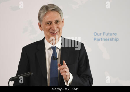 Schatzkanzler Philip Hammond in Canary Wharf in London eine Grundsatzrede über Brexit, wo er sich der Fall für den bevorzugten Zugang für die britische Financial Services Industrie für den Binnenmarkt. Stockfoto