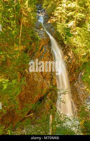 Obere Myra fällt im Strathcona Provincial Park in Kanada Stockfoto