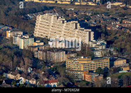 Wohn- hochhaus Hannibal, in Dorstfeld ist aufgrund von Feuer Engpässe leer und sollte in Dortmund in Nordrhein-Westfalen rehabilitiert werden. Dortmun Stockfoto