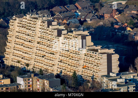 Wohn- hochhaus Hannibal, in Dorstfeld ist aufgrund von Feuer Engpässe leer und sollte in Dortmund in Nordrhein-Westfalen rehabilitiert werden. Dortmun Stockfoto