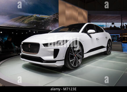 Genf. 7 Mär, 2018. Foto am 7. März 2018 zeigt der Jaguar ICH - auf dem 88. Internationalen Automobil-Salon in Genf in der Schweiz Tempo übernommen. Der Motor Show, die mehr als 180 Aussteller aus der ganzen Welt anzieht, wird für die Öffentlichkeit vom 8. bis 18. März 2018 geöffnet. Credit: Xu Jinquan/Xinhua/Alamy leben Nachrichten Stockfoto