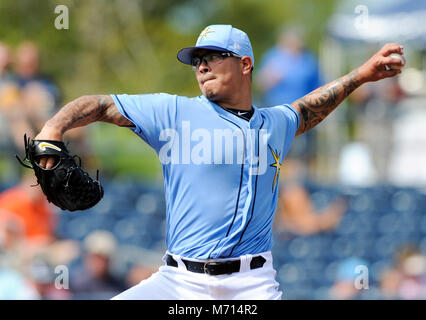 Port Charlotte, Florida, USA. 7 Mär, 2018. CHRIS URSO | Zeiten. Tampa Bay Rays Krug Anthony Banda liefert ein Pitch im vierten Inning eines Frühling Training Spiel zwischen der Tampa Bay Rays und die Baltimore Orioles Mittwoch, 07. März 2018 in Port Charlotte. Quelle: Chris Urso/Tampa Bay Zeiten/ZUMA Draht/Alamy leben Nachrichten Stockfoto