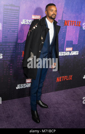 New York, NY - 7. März 2018: Eka Darville besucht Marvel Jessica Jones 2 Saison Premiere auf AMC Loews Lincoln Square Credit: Lev radin/Alamy leben Nachrichten Stockfoto