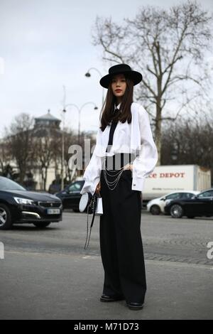 Paris, Frankreich. 06 Mär, 2018. Kieunse Ankunft auf dem Chanel Show Paris Fashion Week - März 6, 2018 - die Credit: Runway Manhattan/Valentina Ranieri *** Für die redaktionelle Nutzung nur*** | Verwendung weltweit/dpa/Alamy leben Nachrichten Stockfoto