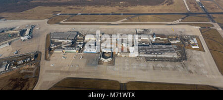 Luftaufnahme, Cargo Logistics Center mit Turm, Flughafen Köln/Bonn - Konrad Adenauer, Flughafen Köln-Bonn, Flugzeug beim Check-in Fingern, Schürze, ein Stockfoto