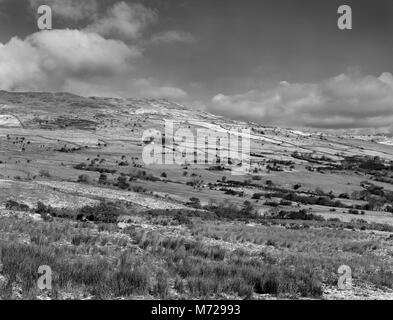 Anzeigen N des Maen y Bardd Bereich auf S&E Pisten der Tal y Ventilator über dem Tal von Conwy, North Wales. Ein remote Hochfläche, die reich an prähistorischen bleibt. Stockfoto