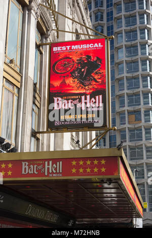 Jim Steinman's Fledermaus aus der Hölle am Dominion Theatre, Tottenham Court Road, London, UK, Stockfoto