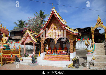 Kloster in Ban xang Hai am Ufer des Mekong River in der Nähe von Luang Prabang Laos Stockfoto