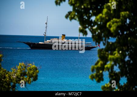 Kreuzfahrtschiff in Barbados Stockfoto