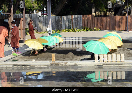 Eine einzigartige Sandbad an Kamegawa Onsen durch den Ozean in Beppu. Stockfoto