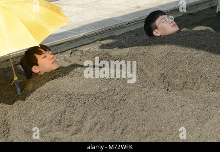 Eine einzigartige Sandbad an Kamegawa Onsen durch den Ozean in Beppu. Stockfoto