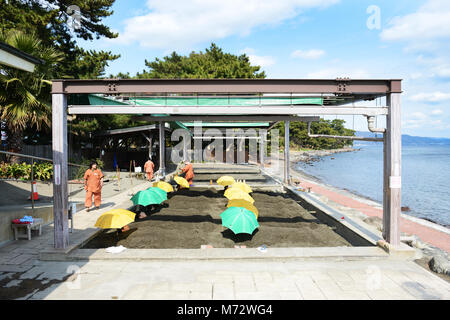 Eine einzigartige Sandbad an Kamegawa Onsen durch den Ozean in Beppu. Stockfoto