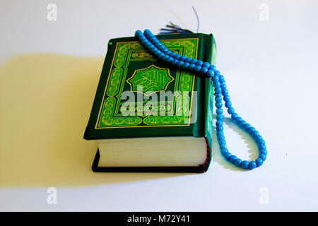Das heilige Buch der Muslime ist der Qur'an Stockfoto