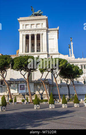 Skulptur der Göttin Victoria reiten auf quadriga-Il Vittoriano - National Monument Victor Emmanuel II. in Rom, Italien Stockfoto