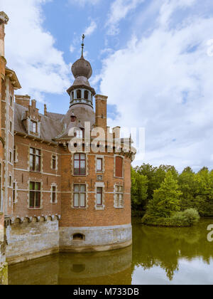 Mittelalterliches Schloss Ooidonk in Flandern Belgien umgebaut im Stil der Renaissance im 16. Jahrhundert Stockfoto