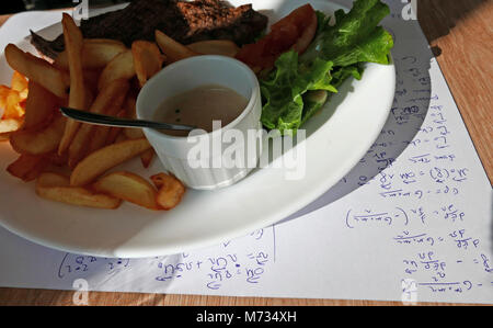 La Turballe, traditionellen Steak mit Pommes frites und Physik Lektion, Pas-de-Calais, Pays de la Loire, Frankreich, Europa Stockfoto