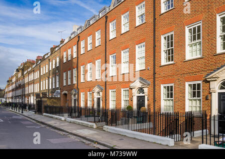 Georgianische Stadthäuser in Colebrooke Zeile, Islington, London, UK. Stockfoto