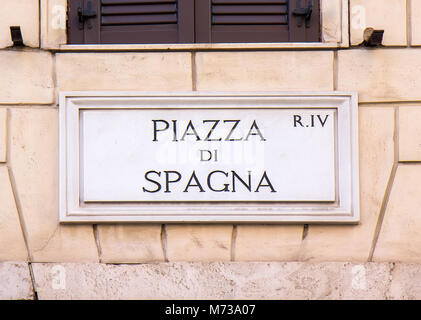 Straßenschild Piazza di Spagna in Rom, Italien Stockfoto